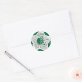 Donkergroene en Witte Voetbal Ronde Sticker (Envelop)