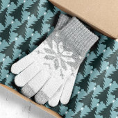 Donkergroene kerstbomen op blauw tissuepapier