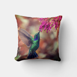 Donkergroene kolibrie roze bloemen kussen