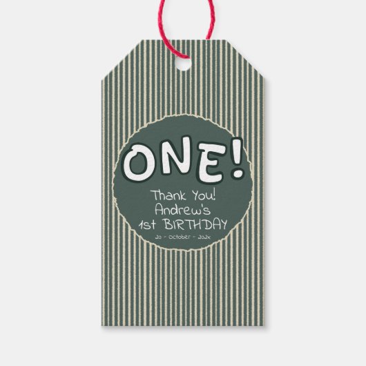 Donkergroene Strepen 1e Verjaardag Cadeaulabel (Voorkant)