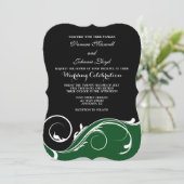 Donkergroene zwarte-zwembroek-weddenschap-uitnodig kaart (Staand voorkant)