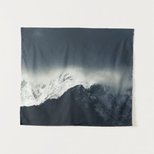 Donkerheid en licht op met sneeuw bedekte bergen wandkleed (Voorkant (horizontaal))