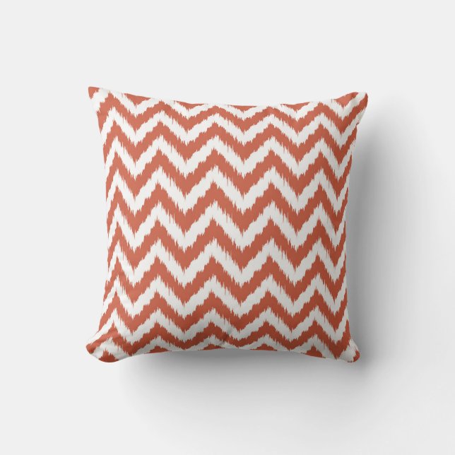 Donkerkoraal en witte bohemiaanse Chevron Kussen (Voorkant)