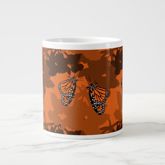 Donkeroranje voedende monarchvlinder paar grote koffiekop (Voorkant)