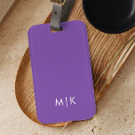 Donkerpaars Paarse | Modern monogram Bagagelabel<br><div class="desc">Dit moderne bagagelabels ontwerp heeft een donkerpaarse paarse achtergrond,  met uw initialen in vetgedrukte witte tekst voor een look die eenvoudig en kleurrijk is,  maar toch professioneel.</div>