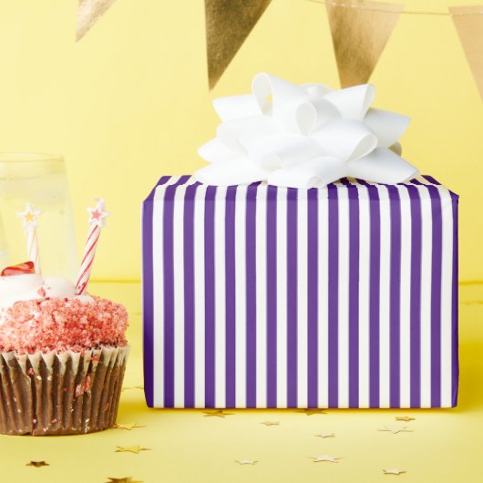 Donkerpaars & Witte Strepen Cadeaupapier (Verjaardagsfeest)