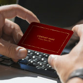 Donkerrode gouden rand en typografie visitekaartje