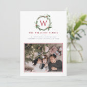 Donkerrode Kerstbessen Krans Hulst Initialen Feestdagenkaart (Staand voorkant)