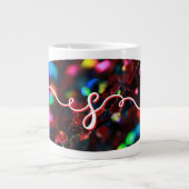 donkerrode sprankeling grote koffiekop (Voorkant)