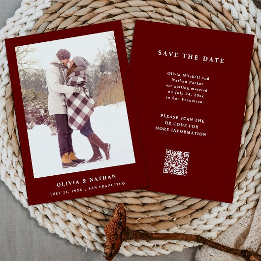 Donkerrood Elegante Tekst en Foto | QR-code bruilo Save The Date