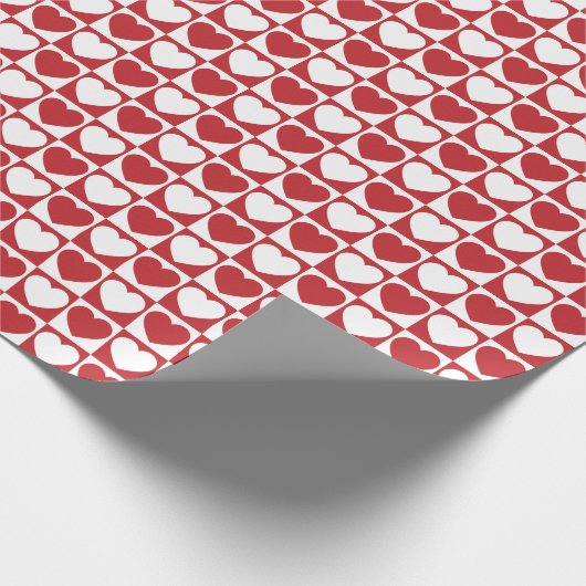 Donkerrood en wit gevarieerd patroon met hart cadeaupapier (Hoek)