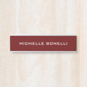 Donkerrood minimalistisch platte moderne deurbordje (Voorkant)