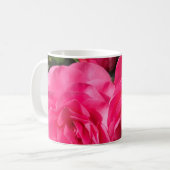 Donkerroze Camellia Koffiemok (Voorkant links)