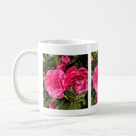 Donkerroze Camellia Koffiemok (Links)