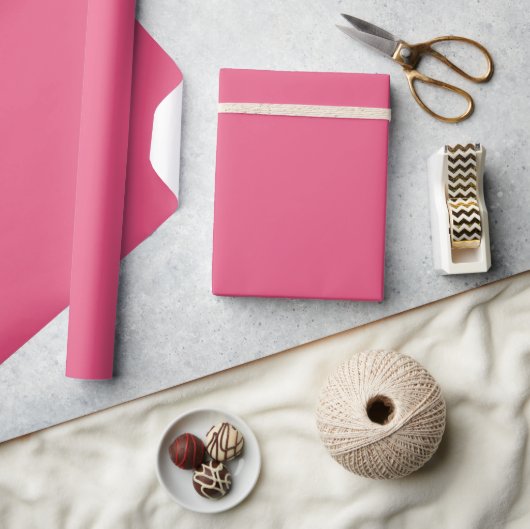 Donkerroze mat cadeaupapier (Crafts)