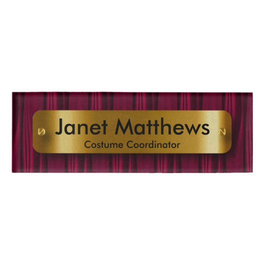 Donkerroze satijnen lint met gouden label Bord Naambadge (Voorkant)