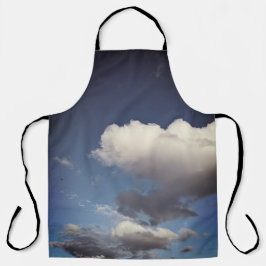 Donkerwitte wolken schort