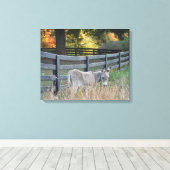 Donkey in een herfst veld canvas afdruk (Insitu (Houten vloer))