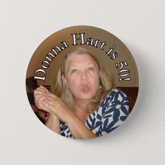 Donna Hart's 50 Ronde Button 5,7 Cm (Voorkant)