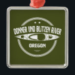 Donner und Blitzen River Oregon Kayaking Metalen Ornament<br><div class="desc">De rivier de Donner en de Blitzen en de vele bijrivieren die zich op de westerne hellingen van het Steens-gebergte in het afgelegen zuidoosten van de Oregon bevinden,  stromen 91 mijl noordwesten naar het nabijgelegen Malheur National Wildlife Refuge.</div>