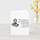 Don't Believe Everything You Read On The Internet Kaart (Gele Bloem)