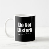 DONT DISTURB REEDS VERSTORDE FONDSOPMERKINGEN KOFFIEMOK (Links)