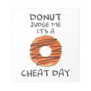 Don't Judge Me It's A Cheat Day Funny Donut Lover Notitieblok