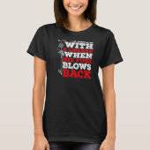 Don't Mess With A Lineman When His Fuse Blows Back T-shirt (Voorkant)