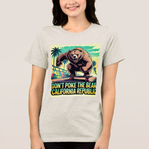 Don't Poke The Beer beroemd gemaakt door Californi Tri-Blend Shirt