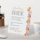 Don't Say Bride Brial Shower Game First Spritz Reclamebord Met Voetstuk (Insitu)