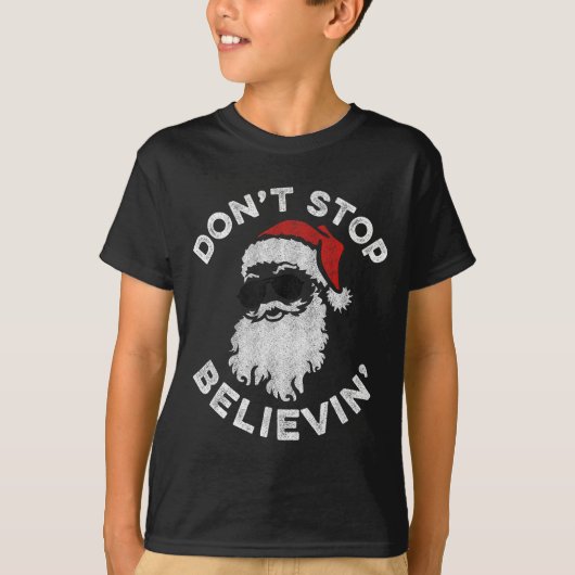 Don't Stop Believin' Cool Shades Santa T-shirt (Voorkant)