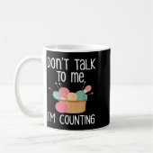 Don't Talk To Me I'm Counting - Funny Knitter Gift Koffiemok (Links)