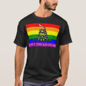 Don't Tread On Me LGBT Pride Flag Shirt (Voorkant)