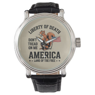 Don't Tread On Me Squirrel Liberty Justice beroemd Horloge