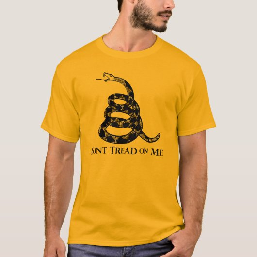 Dont Tread on Me T-Shirt (Voorkant)