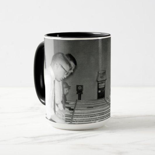 DONT'BOER IK SPEELT FOOSBALL  FOTO MOK (Voorkant links)