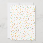 Donut Baby Sprinkle Uitnodiging ingedrukt met lief (Achterkant)