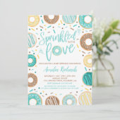 Donut Baby Strooi Uitnodiging Gestrooid Met Liefde (Staand voorkant)