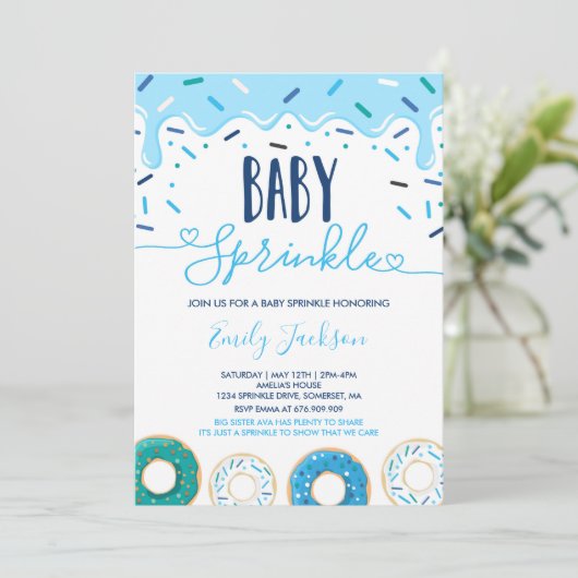 Donut Baby Strooi Uitnodiging Gestrooid Met Liefde (Staand voorkant)