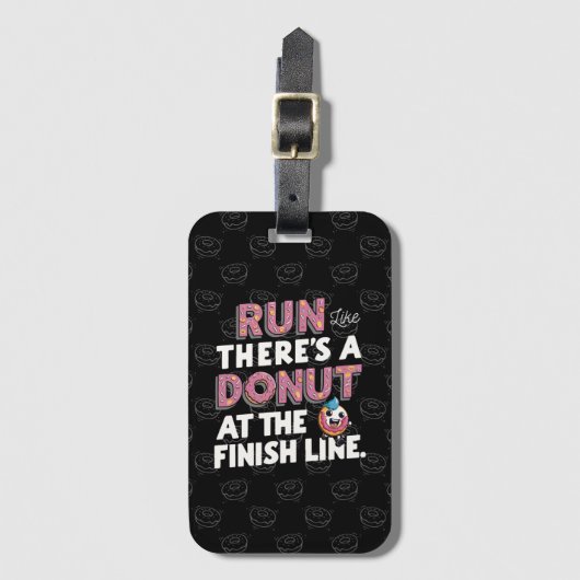 Donut bij de Finish Line Funny Fitness Motivation Bagagelabel (Voorkant (verticaal))