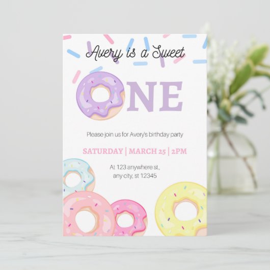Donut Birthday Uitnodiging (Staand voorkant)