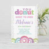 Donut Birthday Uitnodiging (Staand voorkant)