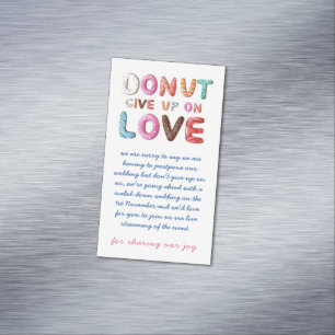 DONUT geeft op bij verandering van liefdesaanbod o Magnetisch Visitekaartje