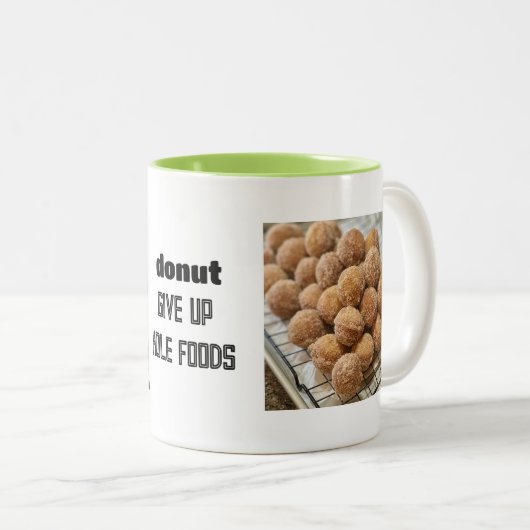 Donut GIve Up op Hole Foods Mok (Voorkant rechts)
