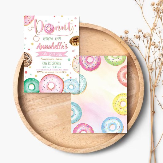 Donut Groei Op Verjaardagsfeest Uitnodiging