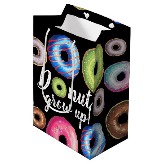 Donut Groeit Birthday Party Doughnoten Medium Cadeauzakje (Voorkant Gekanteld)