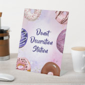 Donut Groeit Birthday Party Reclamebord Met Voetstuk (Insitu)