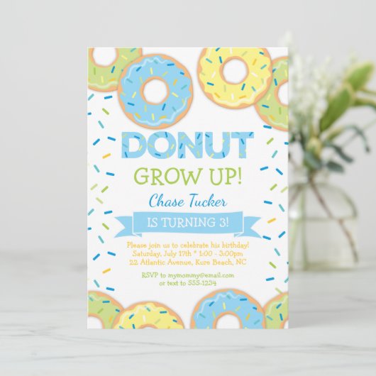 Donut Grow Up Jongen Verjaardag Uitnodiging Blauw (Staand voorkant)