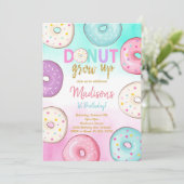 Donut Grow Up Kinderen Verjaardag Uitnodiging (Staand voorkant)