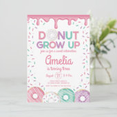 Donut Grow Up Pink Donut Verjaardag uitnodiging (Staand voorkant)